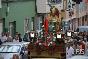 Procesión religiosa por las calles de El Ejido (Foto Francisco Javier Santana)